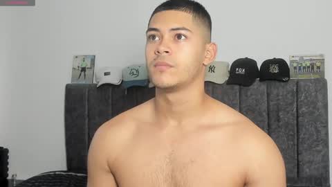 Dylan  independent model  online show from 05/04/26, 01:18