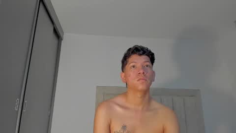 Juliiiiian online show from 06/23/26, 11:19