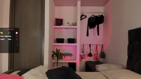 Snapshot of iamjulietaa chatting on 02/13/25, 11:26 online show from 02/13/25, 11:26