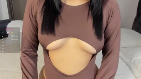 Snapshot of iamjulietaa chatting on 09/22/25, 04:53 online show from 09/22/25, 04:53