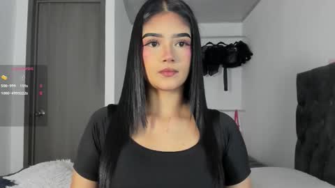 Snapshot of iamjulietaa chatting on 10/13/25, 07:36 online show from 10/13/25, 07:36