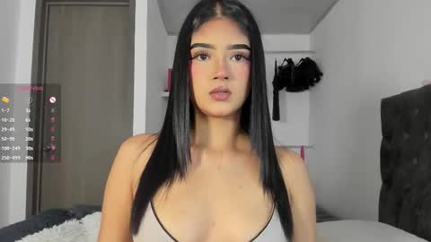 Snapshot of iamjulietaa chatting on 10/14/25, 07:25 online show from 10/14/25, 07:25