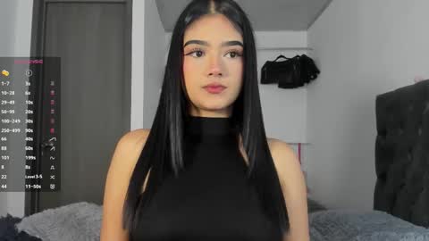 Snapshot of iamjulietaa chatting on 10/29/25, 07:48 online show from 10/29/25, 07:48