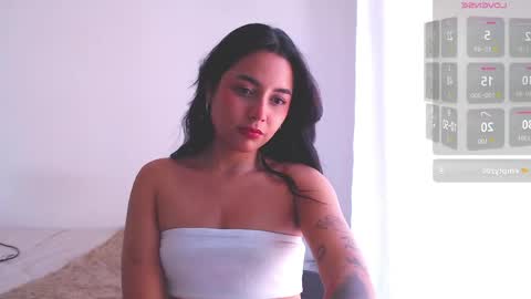 Snapshot of iamjulietaaa chatting on 05/14/26, 01:40 Julieta online show from 05/14/26, 01:40