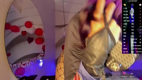 Nayuta online show from 02/06/25, 11:04