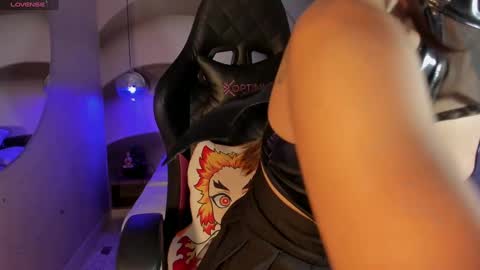 Nayuta online show from 03/12/25, 07:59