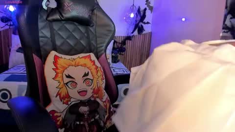 Nayuta online show from 10/10/25, 03:49