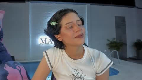 Snapshot of iamnayuta chatting on 06/07/26, 03:21 Nayuta online show from 06/07/26, 03:21