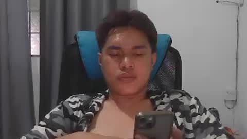 Adrianhot online show from 06/25/26, 08:52