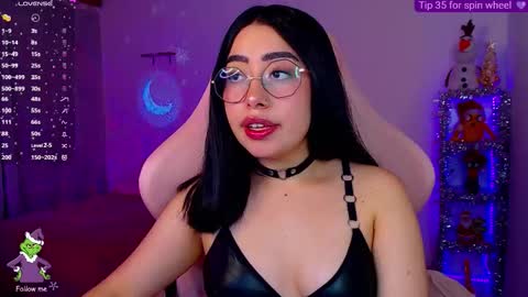 Veronica  NDEPENT MODEL online show from 12/20/25, 05:14