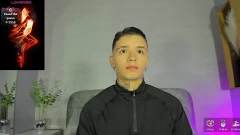 Snapshot of ian_castillo_ chatting on 06/15/26, 11:12 IAN CASTILLO online show from 06/15/26, 11:12