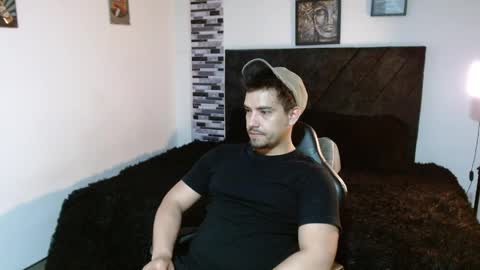 Ian Davis online show from 05/11/26, 12:49
