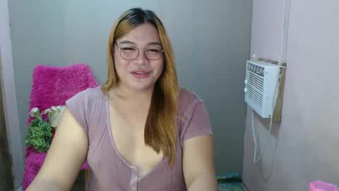 Snapshot of iana_whorexxx chatting on 01/12/25, 01:37 iana online show from 01/12/25, 01:37