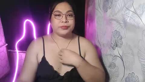 Snapshot of iana_whorexxx chatting on 01/16/26, 09:13 iana online show from 01/16/26, 09:13