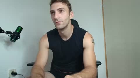 Snapshot of ianandersson27 chatting on 07/15/26, 06:51 Ian Andersson online show from 07/15/26, 06:51
