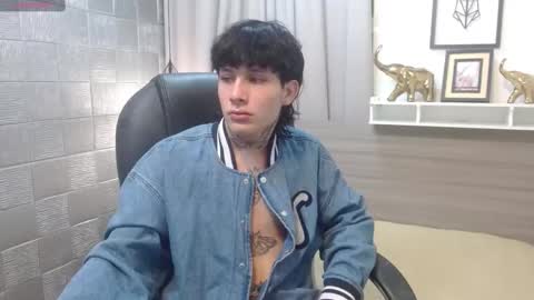 ian online show from 11/09/25, 08:07