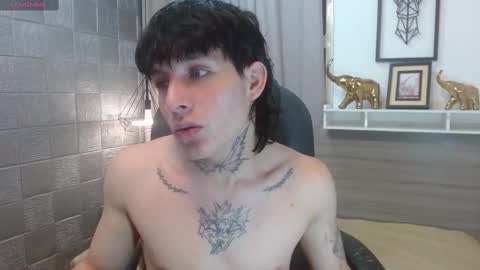 ian online show from 11/10/25, 11:26