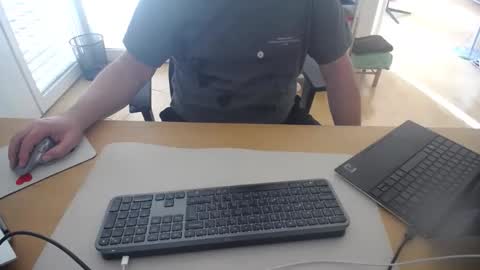 iandy12 online show from 09/17/25, 07:32