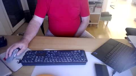 iandy12 online show from 10/15/25, 10:21