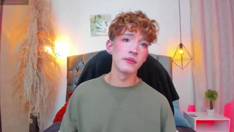 ian  online show from 10/16/25, 05:41