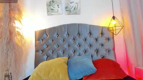 ian  online show from 10/21/25, 03:18