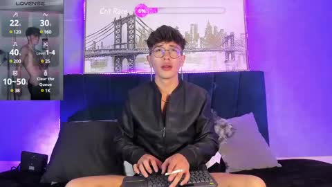 Snapshot of ianwayne_ chatting on 12/12/24, 01:10 Andrew online show from 12/12/24, 01:10