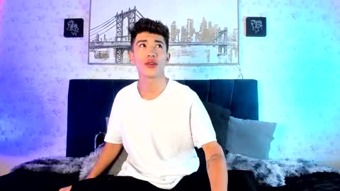 Snapshot of ianwayne_ chatting on 01/09/25, 07:42 Andrew online show from 01/09/25, 07:42