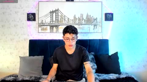 Snapshot of ianwayne_ chatting on 01/11/25, 10:51 Andrew online show from 01/11/25, 10:51