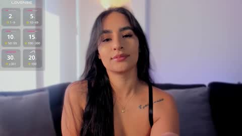 Snapshot of iara_martinez chatting on 11/07/25, 02:39 I A R A online show from 11/07/25, 02:39