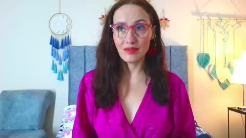 Iberian Moon online show from 11/28/25, 05:59