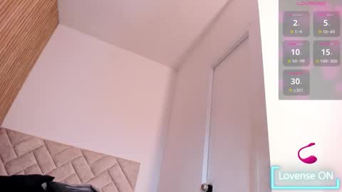 Snapshot of ibraiimm chatting on 11/18/25, 06:56 Ibraim online show from 11/18/25, 06:56