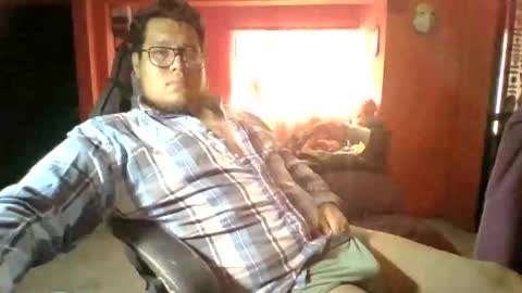 Snapshot of ibs666 chatting on 04/06/26, 10:54 ibs666 online show from 04/06/26, 10:54