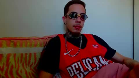 Snapshot of icaro0223 chatting on 10/09/25, 01:20 icaro0223 online show from 10/09/25, 01:20