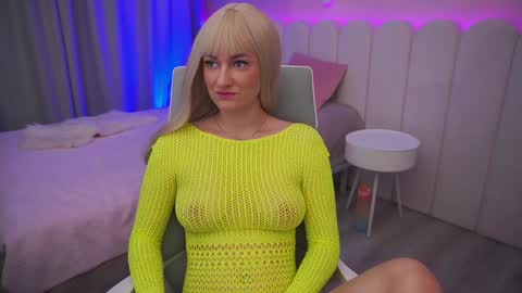 ice_kitty online show from 01/08/25, 04:44