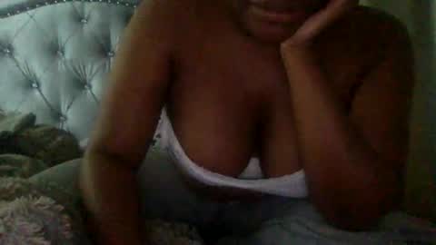 icedcoffeex online show from 11/21/25, 11:25