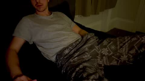 Snapshot of icekingken chatting on 12/02/24, 12:19 Ken online show from 12/02/24, 12:19