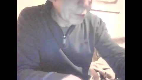 Snapshot of icemandude chatting on 02/21/26, 09:16 icemandude online show from 02/21/26, 09:16