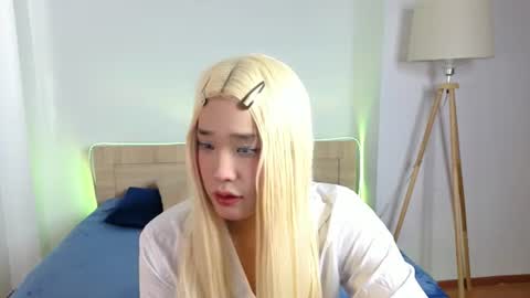 Snapshot of icexoxo chatting on 07/16/26, 12:44 Ice online show from 07/16/26, 12:44