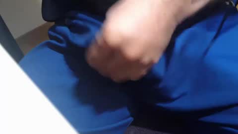 Snapshot of icky_thumps chatting on 12/30/24, 05:04 icky_thumps online show from 12/30/24, 05:04