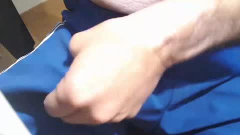 Snapshot of icky_thumps chatting on 02/08/25, 06:12 icky_thumps online show from 02/08/25, 06:12