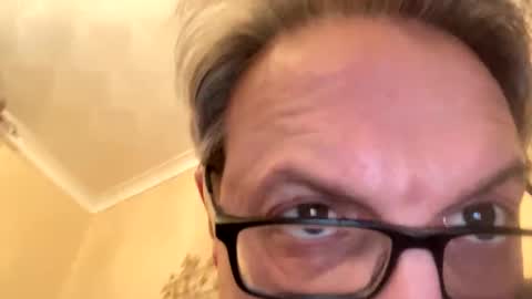 icums4u online show from 01/27/25, 04:33