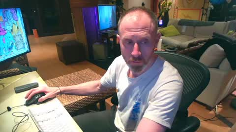 Snapshot of icuras chatting on 04/04/26, 01:04 icuras online show from 04/04/26, 01:04