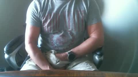 Snapshot of icyou222 chatting on 10/05/25, 09:34 ICU2 online show from 10/05/25, 09:34