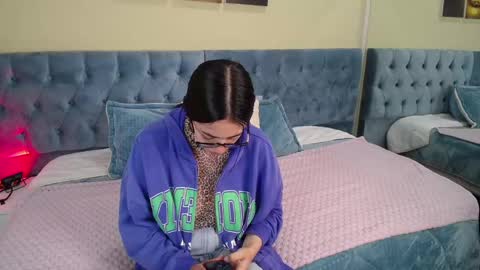 Icy online show from 12/22/24, 11:33