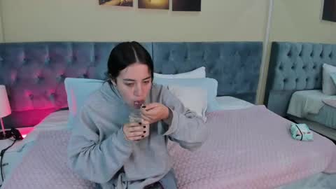 Icy online show from 02/03/25, 11:31