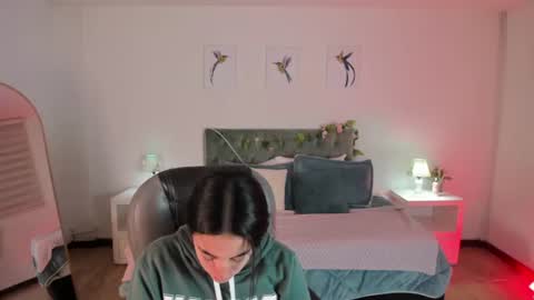 Icy online show from 06/20/26, 02:36