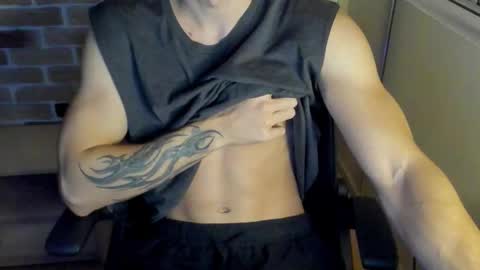 yo online show from 10/22/25, 08:19