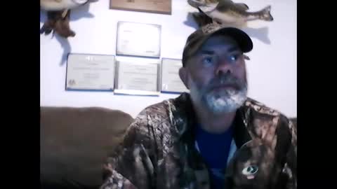 Snapshot of idkwhyidothis348732 chatting on 12/09/24, 12:30 idkwhyidothis348732 online show from 12/09/24, 12:30