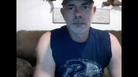 Snapshot of idkwhyidothis348732 chatting on 12/18/24, 01:48 idkwhyidothis348732 online show from 12/18/24, 01:48