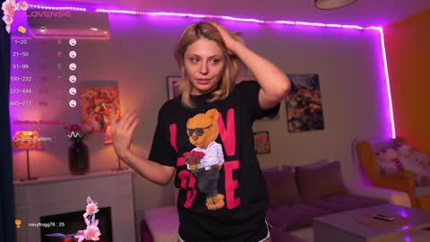 Little Flower online show from 01/20/25, 04:55